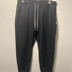 Vuori Black Women Sweatpants with White Drawstring